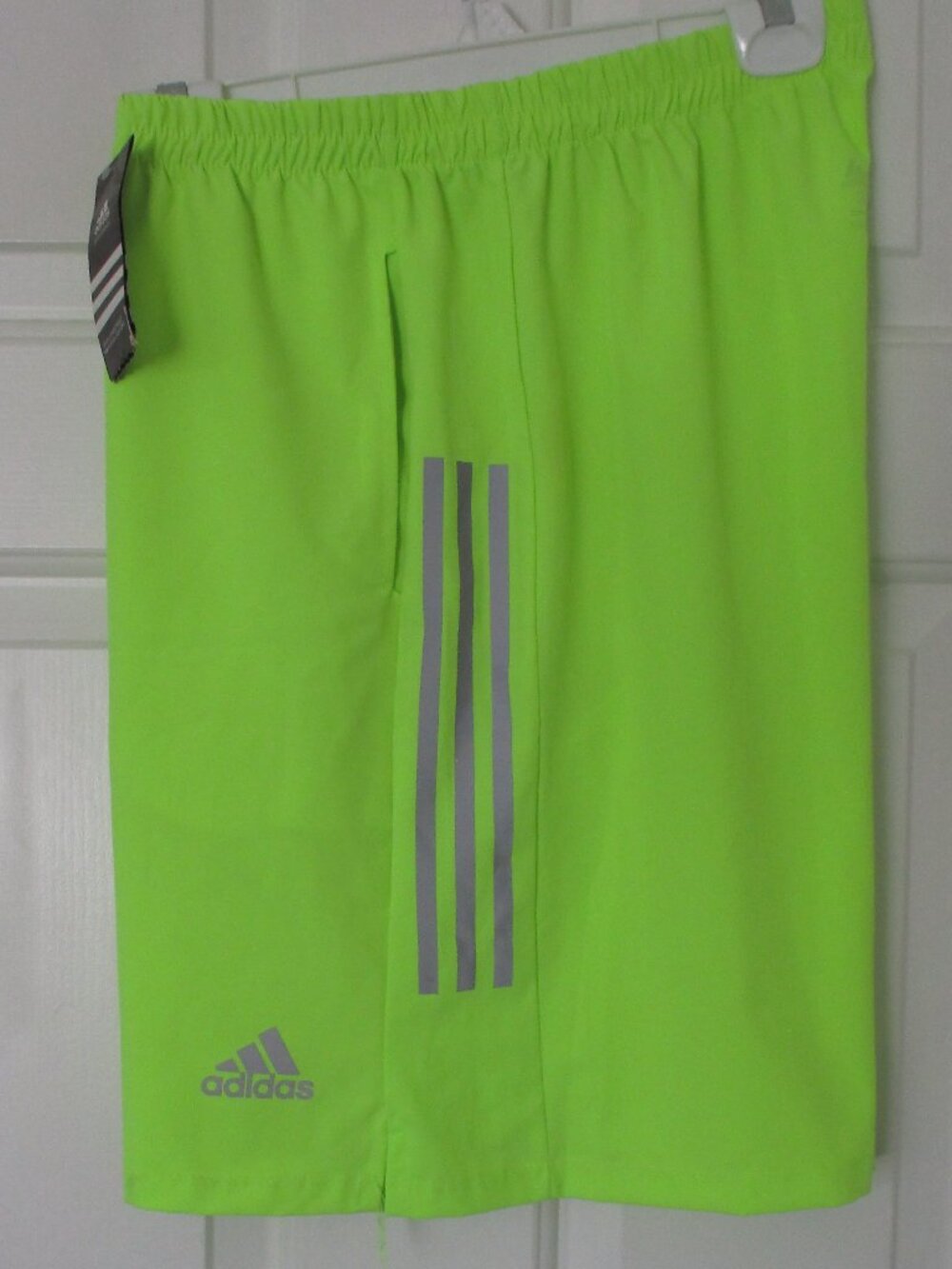 adidas Aeroready Mens Lime Green Reflective Gym Running Short NWT - Size 32W-36W